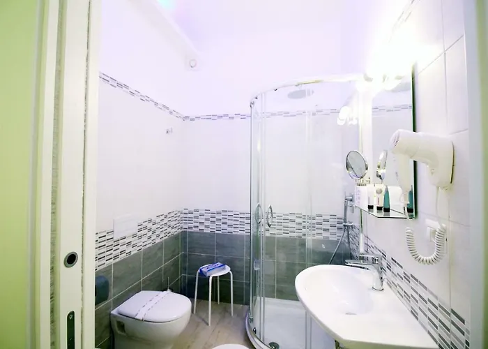 Enjoy בית הארחה טרופאה